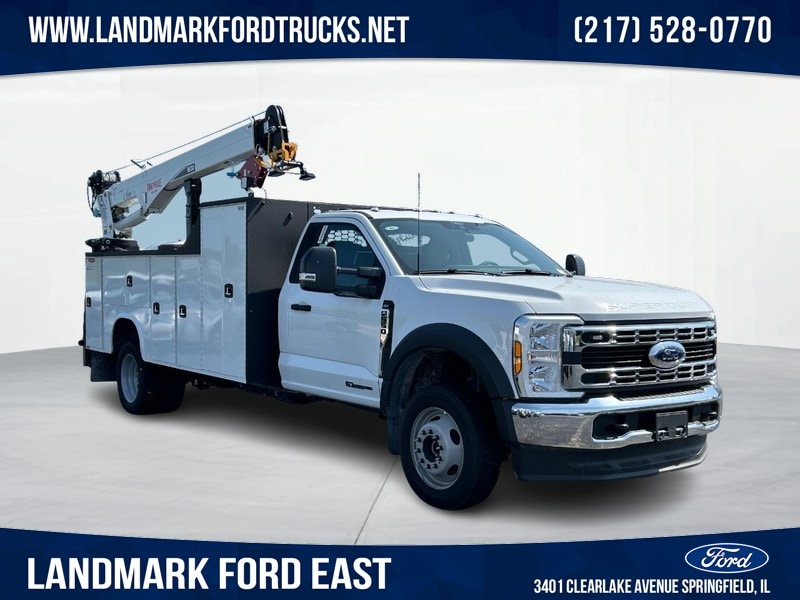 2024 Ford F-550 Super Duty Chassis Cab XLT's photo