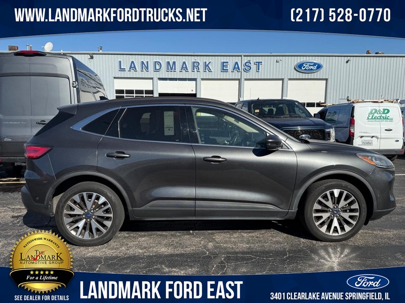 2020 Ford Escape Titanium