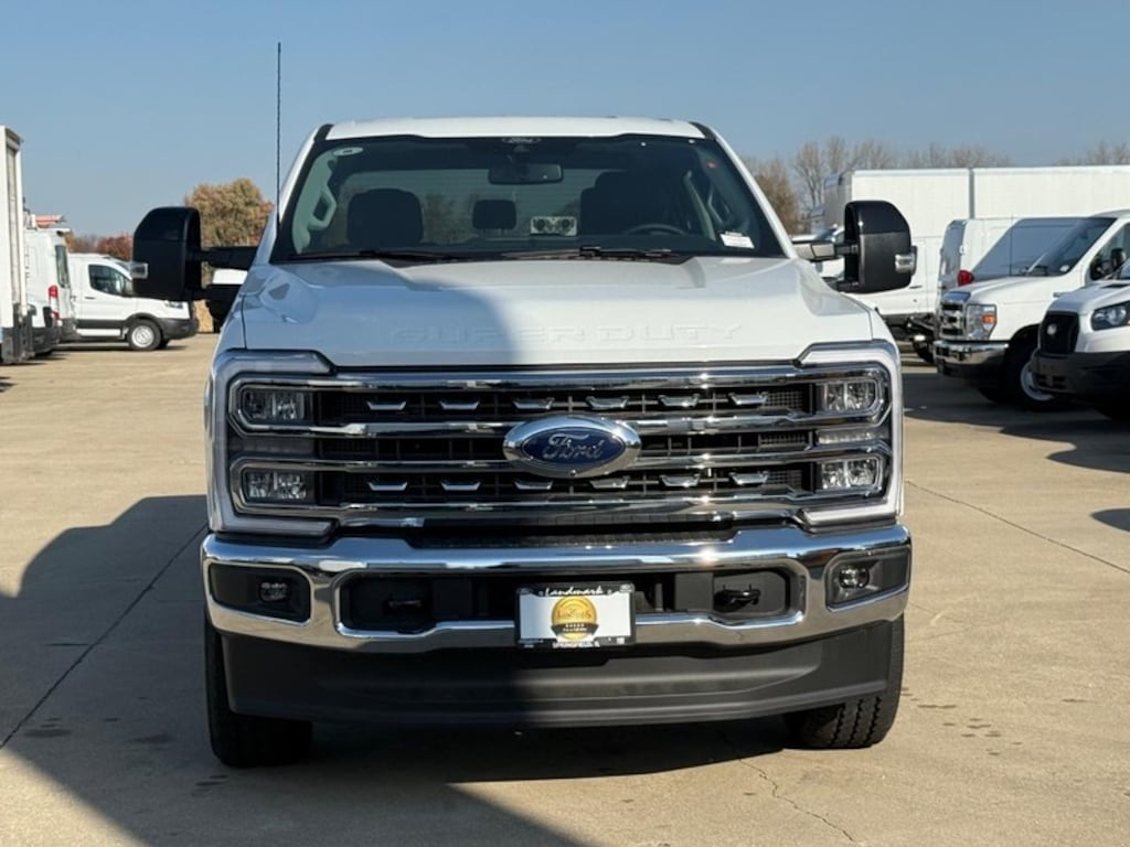 New 2026 Ford Super Duty F-250 SRW Lariat Truck Crew Cab