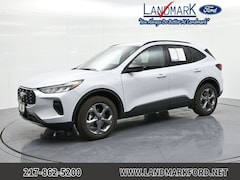 Used 2025 Ford Escape ST-Line SUV for sale in Springfield, IL
