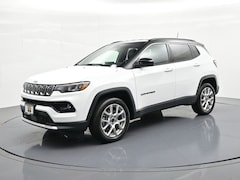 Used 2025 Jeep Compass Limited SUV for sale in Springfield, IL