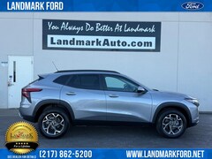 Used 2025 Chevrolet Trax FWD 4dr LT SUV for sale in Springfield, IL