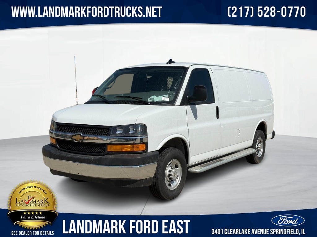 2024 Chevrolet Express 2500
