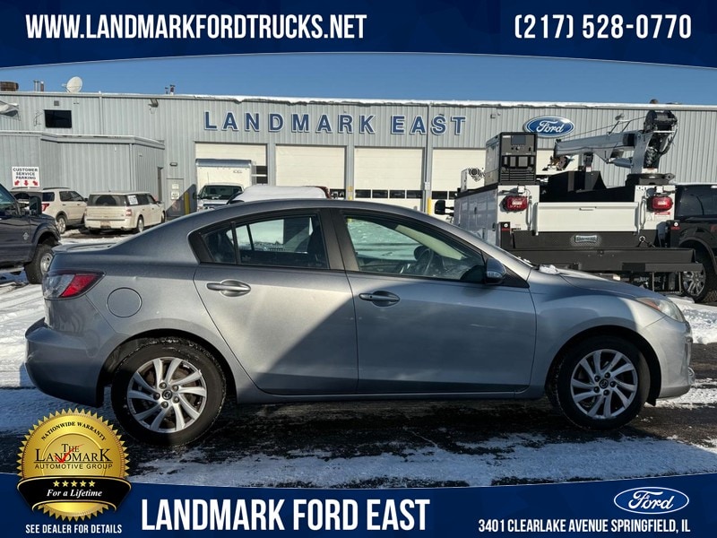 2013 Mazda MAZDA3 i Grand Touring's photo