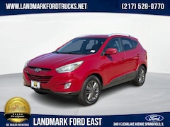 Used 2015 Hyundai Tucson SE SUV for sale in Springfield, IL