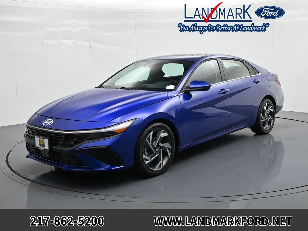 Used 2025 Hyundai Elantra SEL Convenience Sedan for sale in Springfield, IL