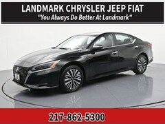 Used 2025 Nissan Altima 2.5 SV Sedan for sale in Springfield, IL