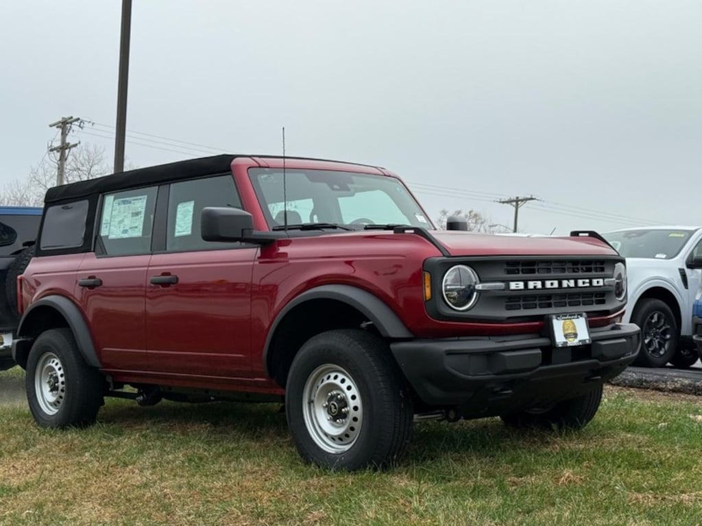New 2025 Ford Bronco Base 4 Door 4x4 SUV