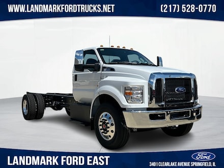 2025 Ford F-750SD Base Truck