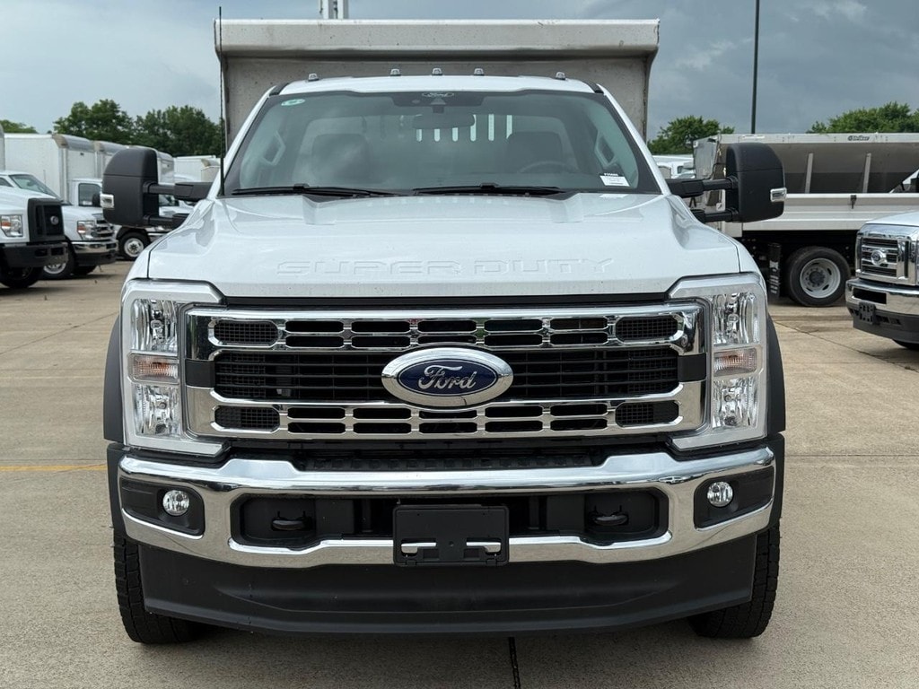 2025 Ford F-450 Super Duty Chassis Cab XL - Photo 8