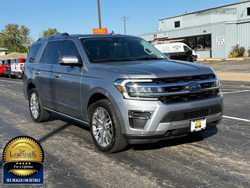 2022 Ford Expedition Limited photo 2