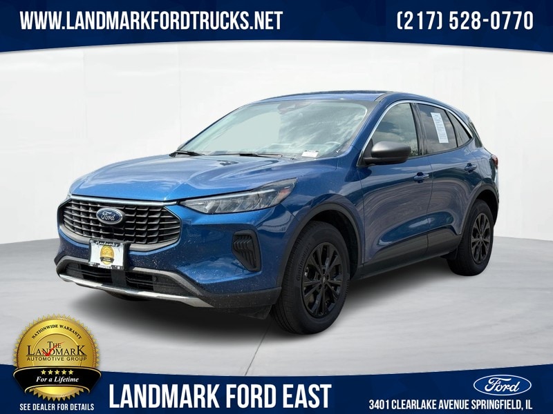 2023 Ford Escape Active's photo