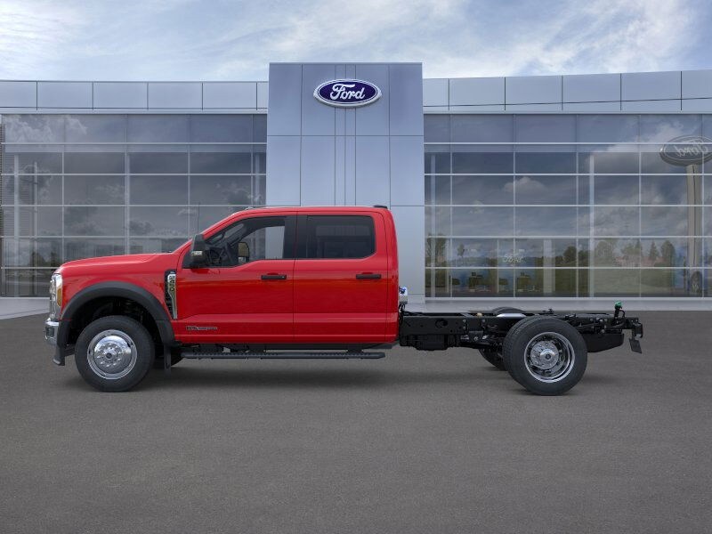 2025 Ford F-450 XL photo 3