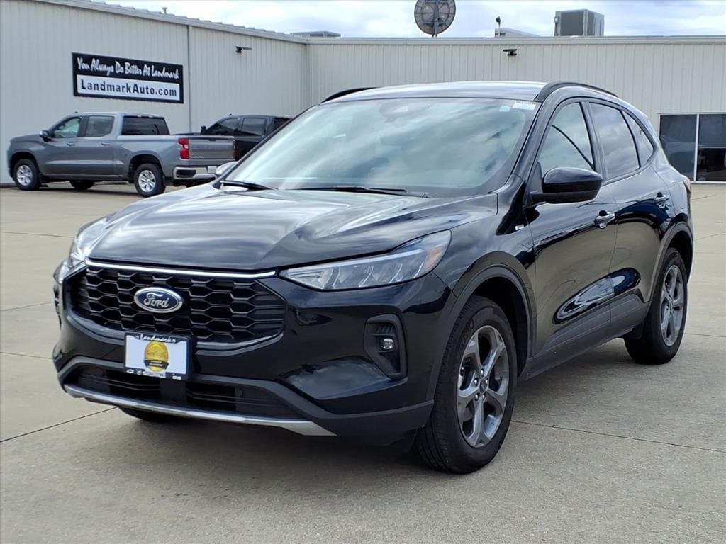 Used 2025 Ford Escape ST-Line Select SUV