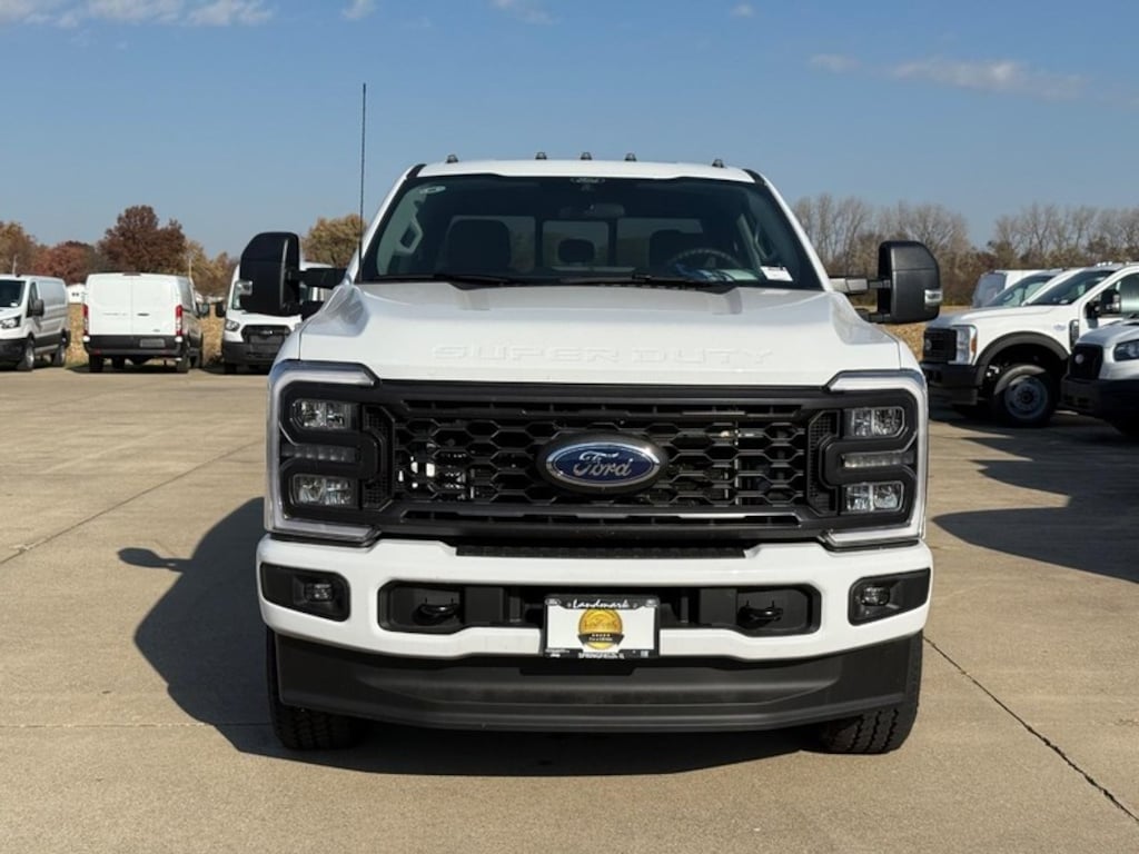 New 2025 Ford Super Duty F-250 SRW 4WD STX Truck Crew Cab