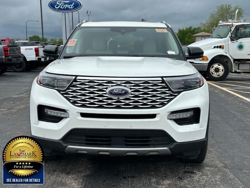 2022 Ford Explorer Platinum Hybrid photo 4