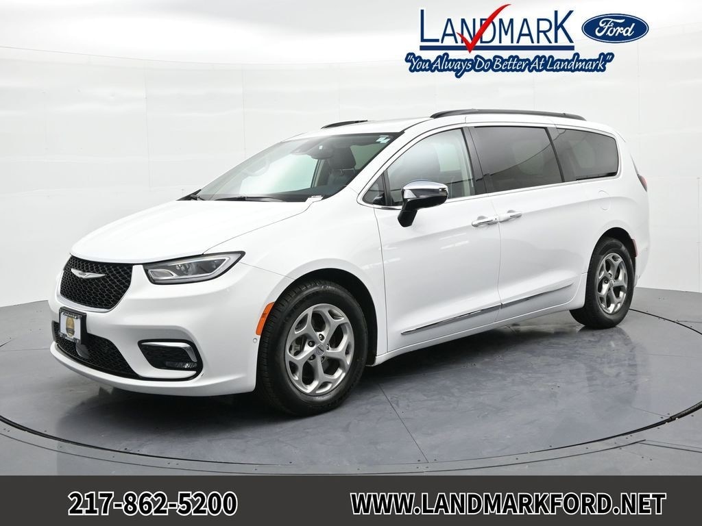 Used 2023 Chrysler Pacifica Limited Minivan/Van