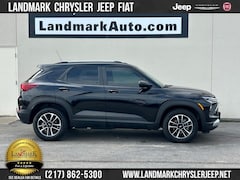 Used 2025 Chevrolet Trailblazer FWD 4dr LT SUV for sale in Springfield, IL
