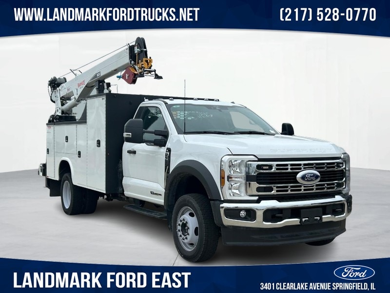 2024 Ford F-550 Super Duty Chassis Cab XL's photo