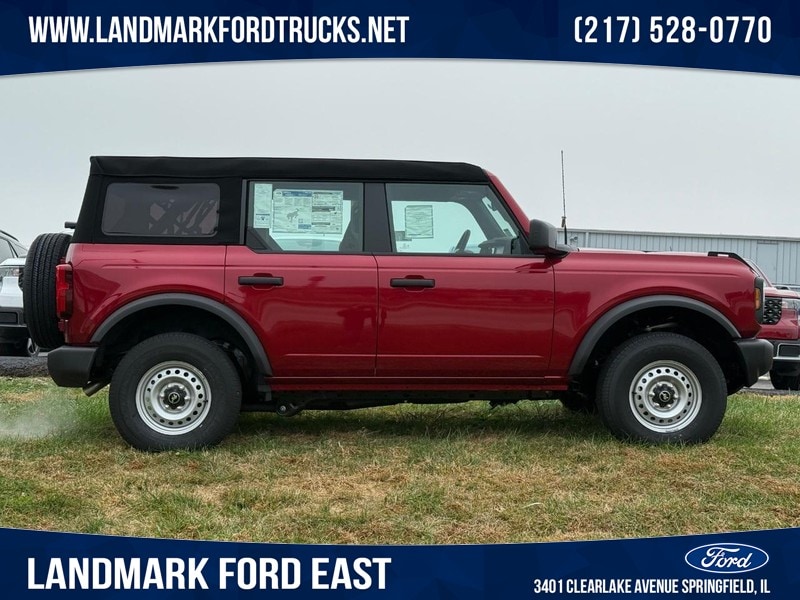 2025 Ford Bronco 4-Door Base's photo