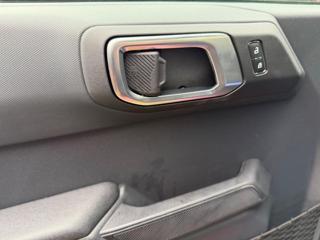 New 2025 Ford Bronco Base 4 Door 4x4 SUV