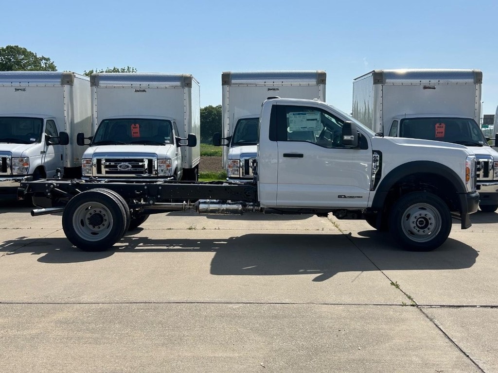 New 2025 Ford F-550SD XL Chassis