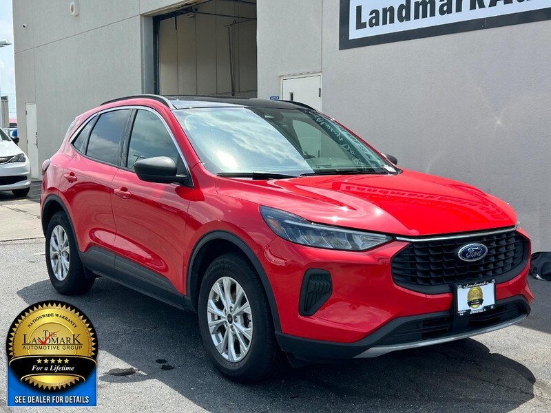 2024 Ford Escape Active photo 2