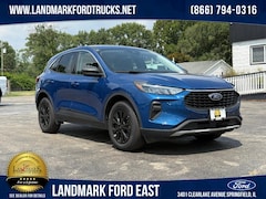Used 2023 Ford Escape Active AWD SUV for sale in Springfield, IL