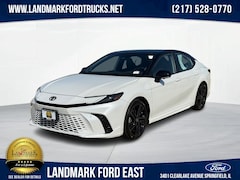 Used 2025 Toyota Camry XSE Sedan for sale in Springfield, IL