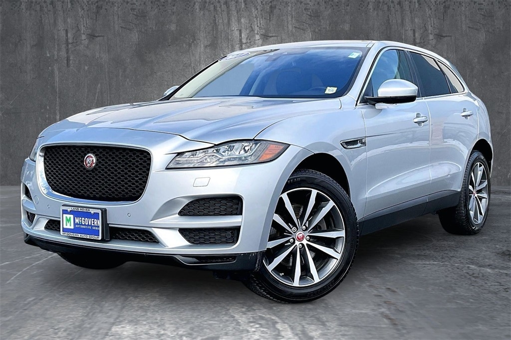 2017 Jaguar F-Pace Prestige