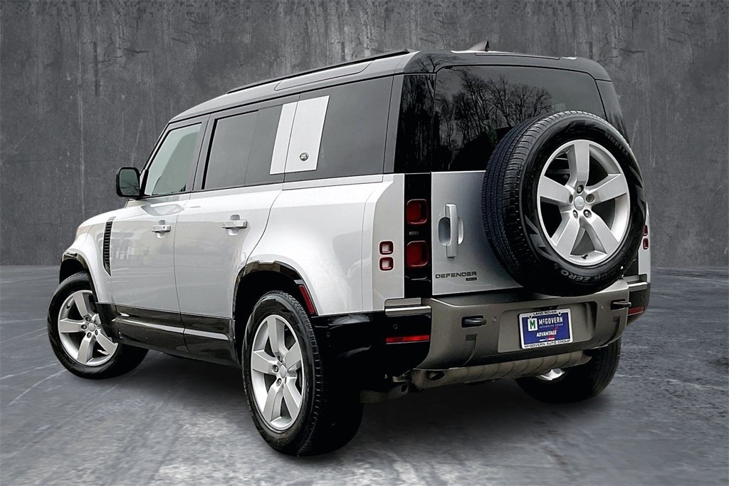 Used 2023 Land Rover Defender 110 X-Dynamic SE SUV