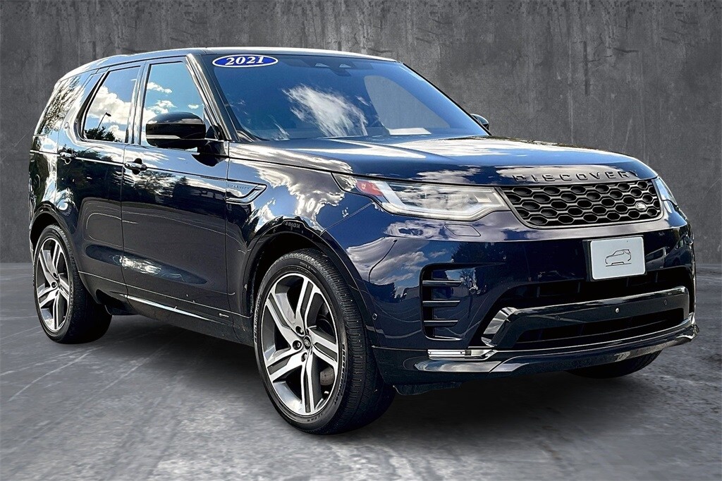 2021 Land Rover Discovery HSE R-Dynamic photo 3