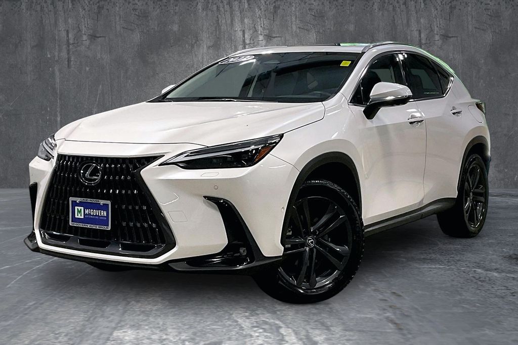 2022 Lexus NX 450h+ 450+ Luxury AWD's photo