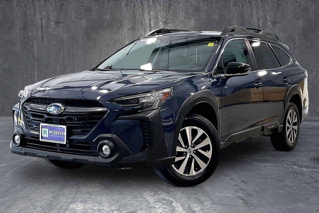 Used 2024 Subaru Outback Premium SUV