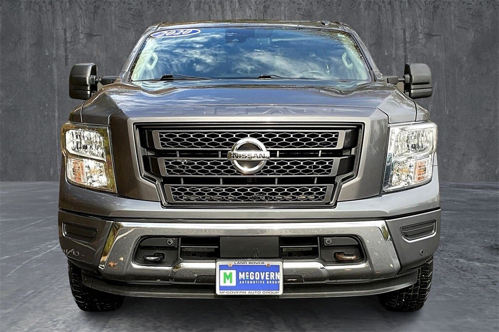 2020 Nissan Titan SV photo 2