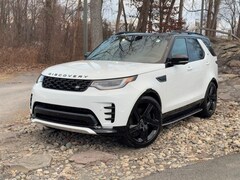 2025 Land Rover Discovery Dynamic SE SUV