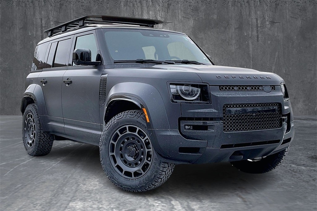 New 2026 Land Rover Defender 110 Octa Black Defender 110 Octa Black SUV