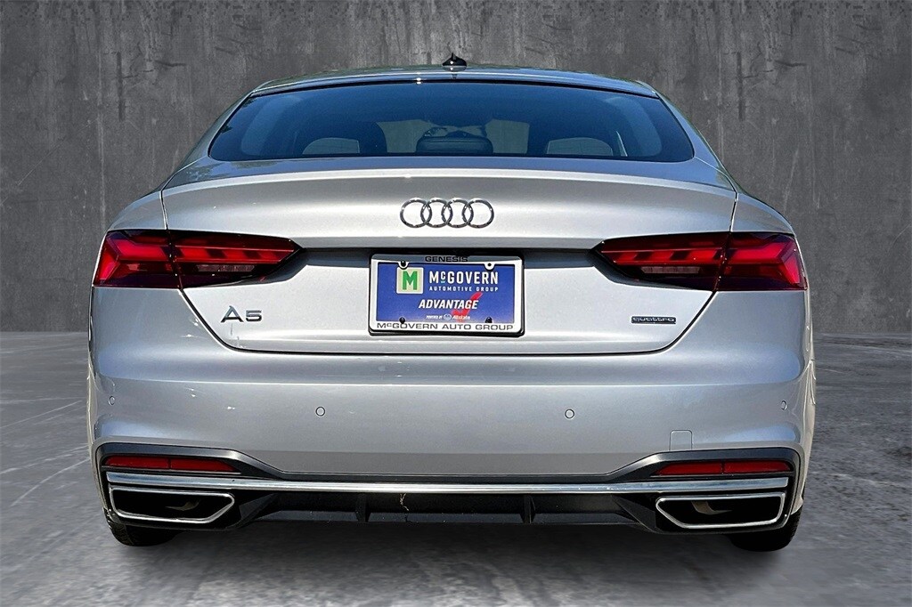2022 Audi A5 Quattro Premium Plus photo 4