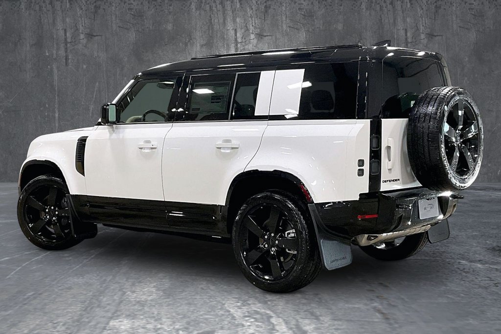 New 2026 Land Rover Defender 110 X-Dynamic SE SUV