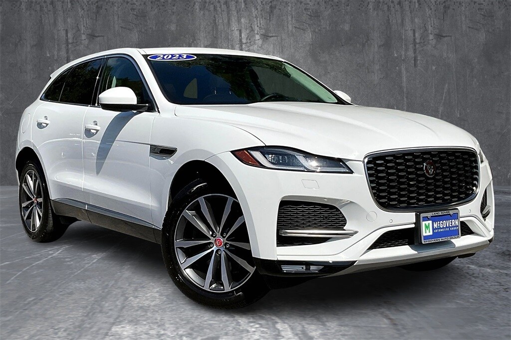 2023 Jaguar F-PACE P250 S photo 3