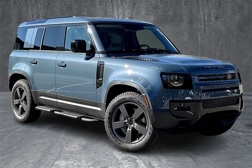 New 2026 Land Rover Defender 110 S 300PS SUV