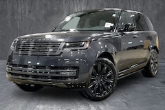 2026 Land Rover Range Rover SE SUV