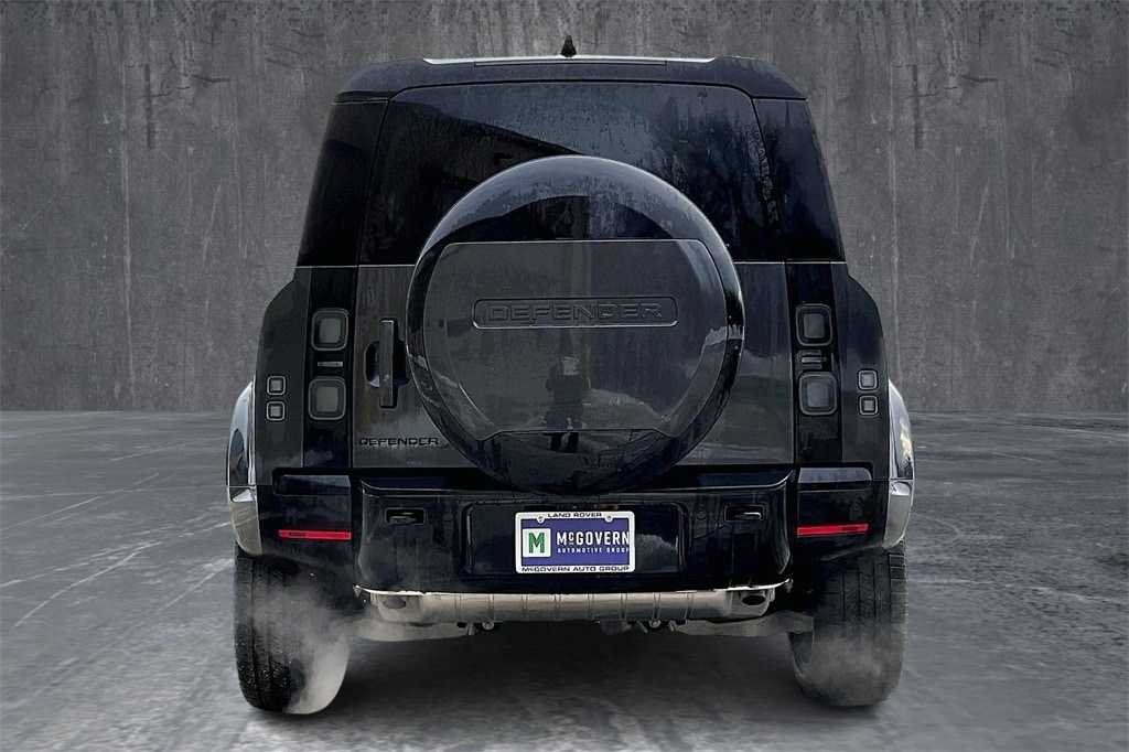 New 2026 Land Rover Defender 110 X-Dynamic SE SUV