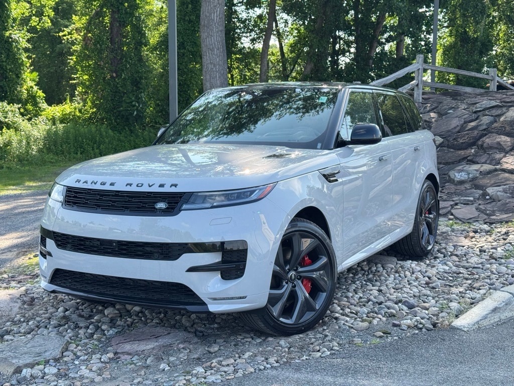 Used 2025 Land Rover Range Rover Sport Dynamic SE SUV