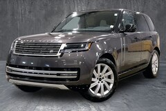 2026 Land Rover Range Rover SE SUV
