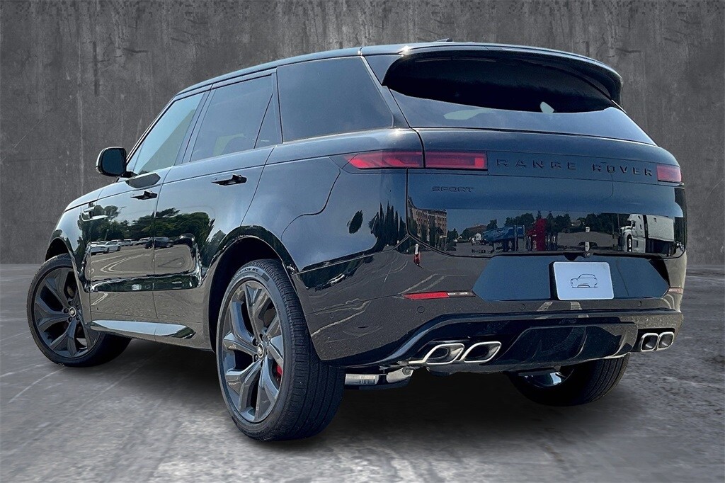 2025 Land Rover Range Rover Sport P530 Autobiography photo 3