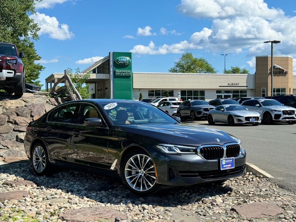 Used 2022 BMW 5 Series 540i with VIN WBA73BJ00NWX38088 for sale in Albany, NY