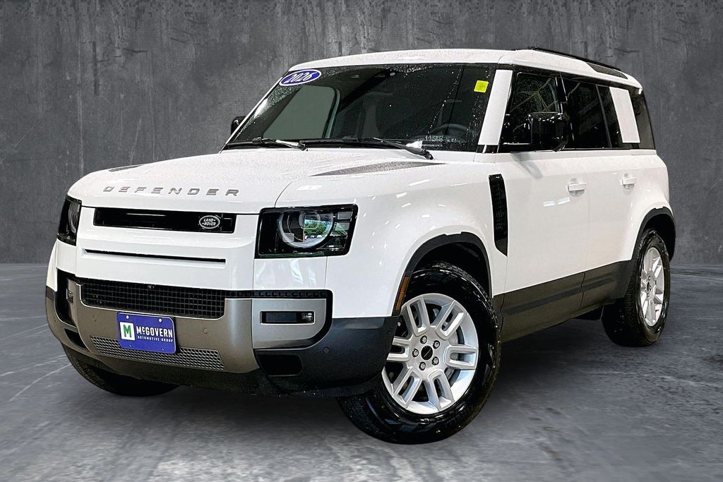 2026 Land Rover Defender 110 S P300's photo