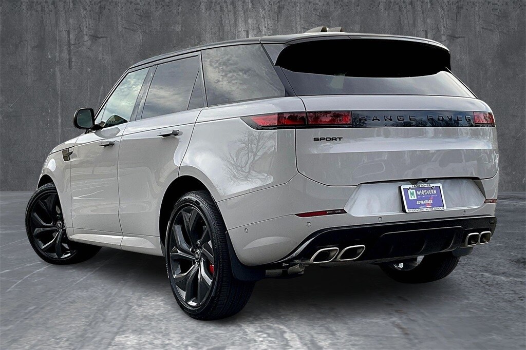 Used 2025 Land Rover Range Rover Sport Dynamic SE SUV