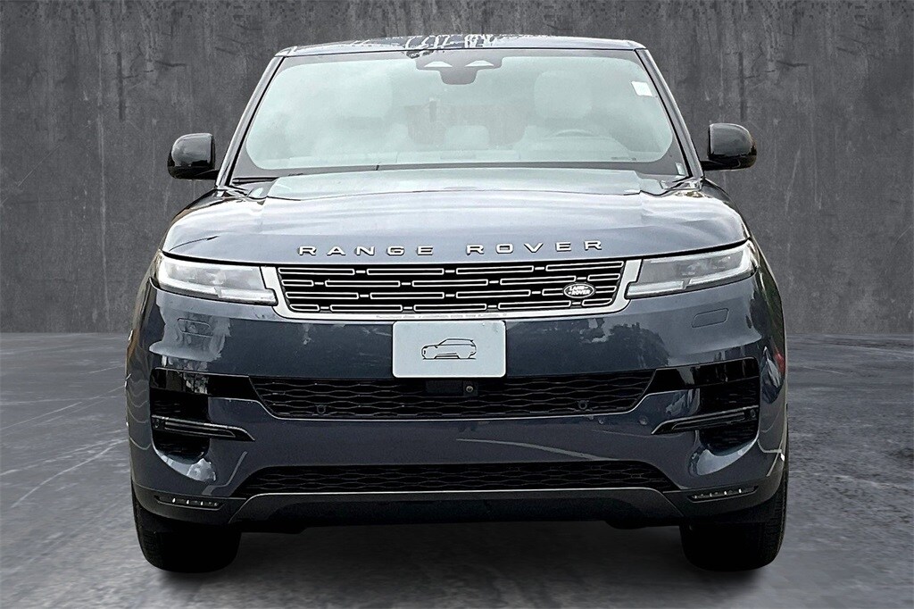 2025 Land Rover Range Rover Sport P360 S photo 2